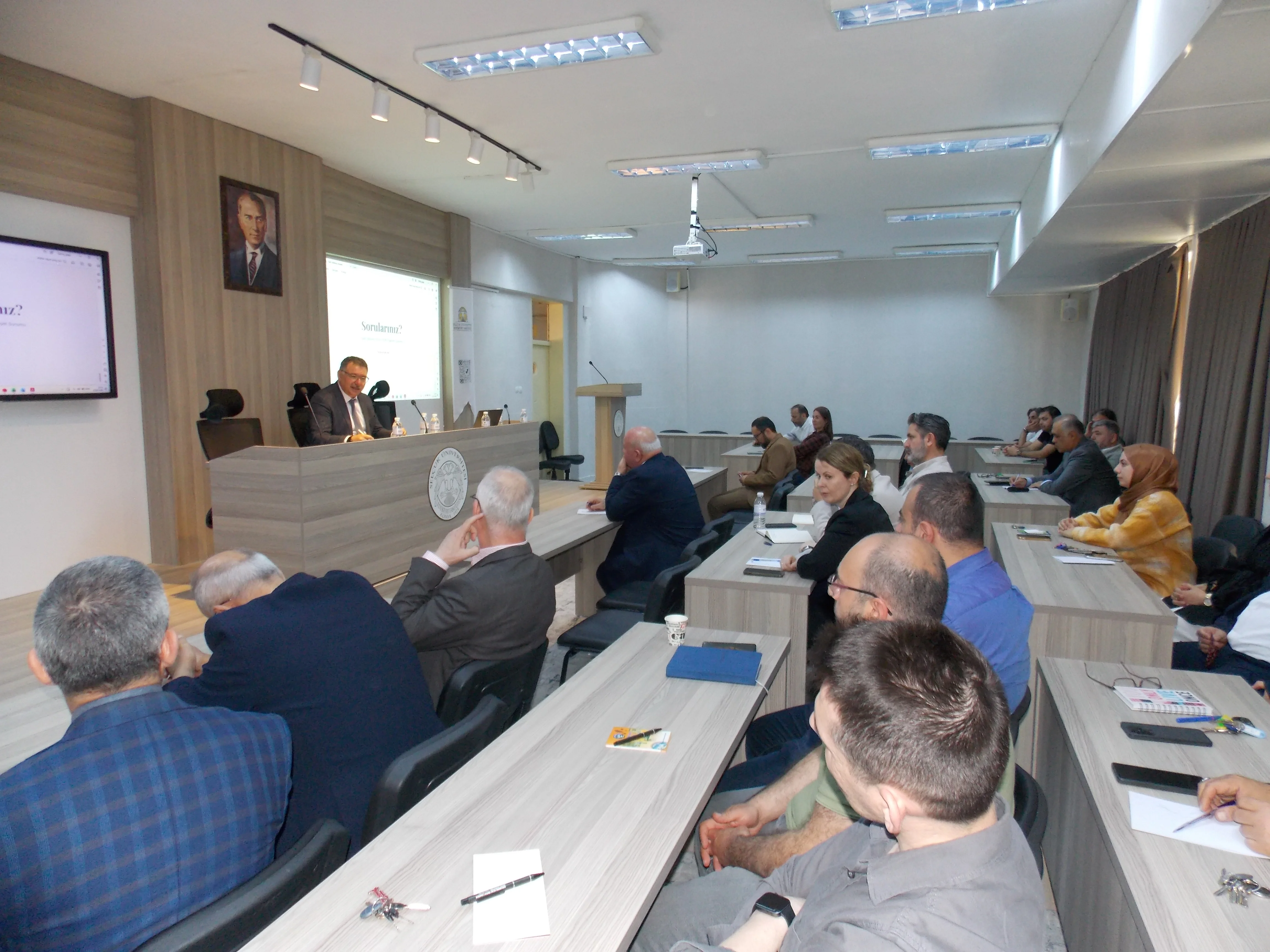 Tarih Bölümü Akademisyenleri ARDEK ile Araştırma Süreçlerini Güçlendiriyor